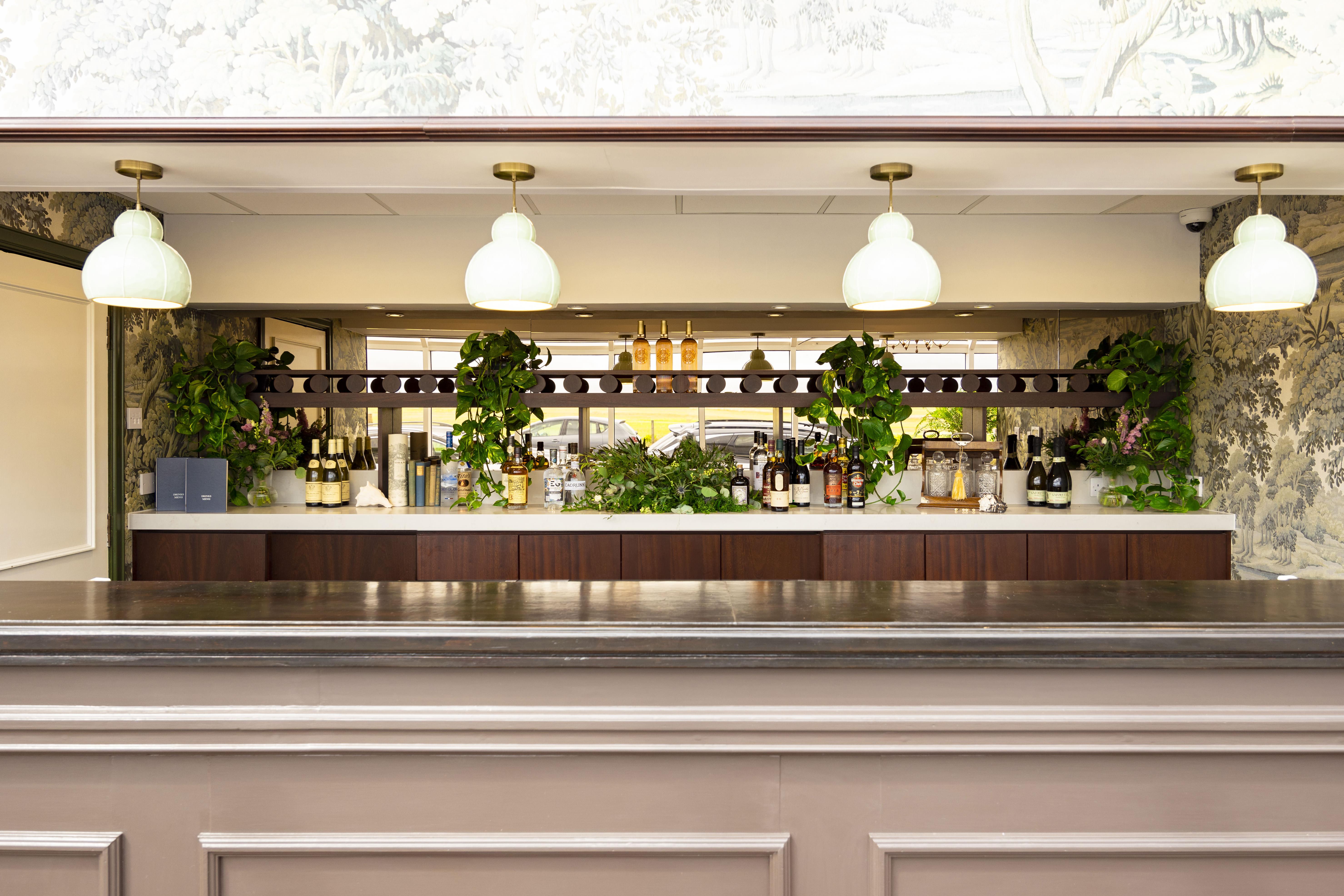 Marine Troon Hotel Exterior foto The bar at the restaurant