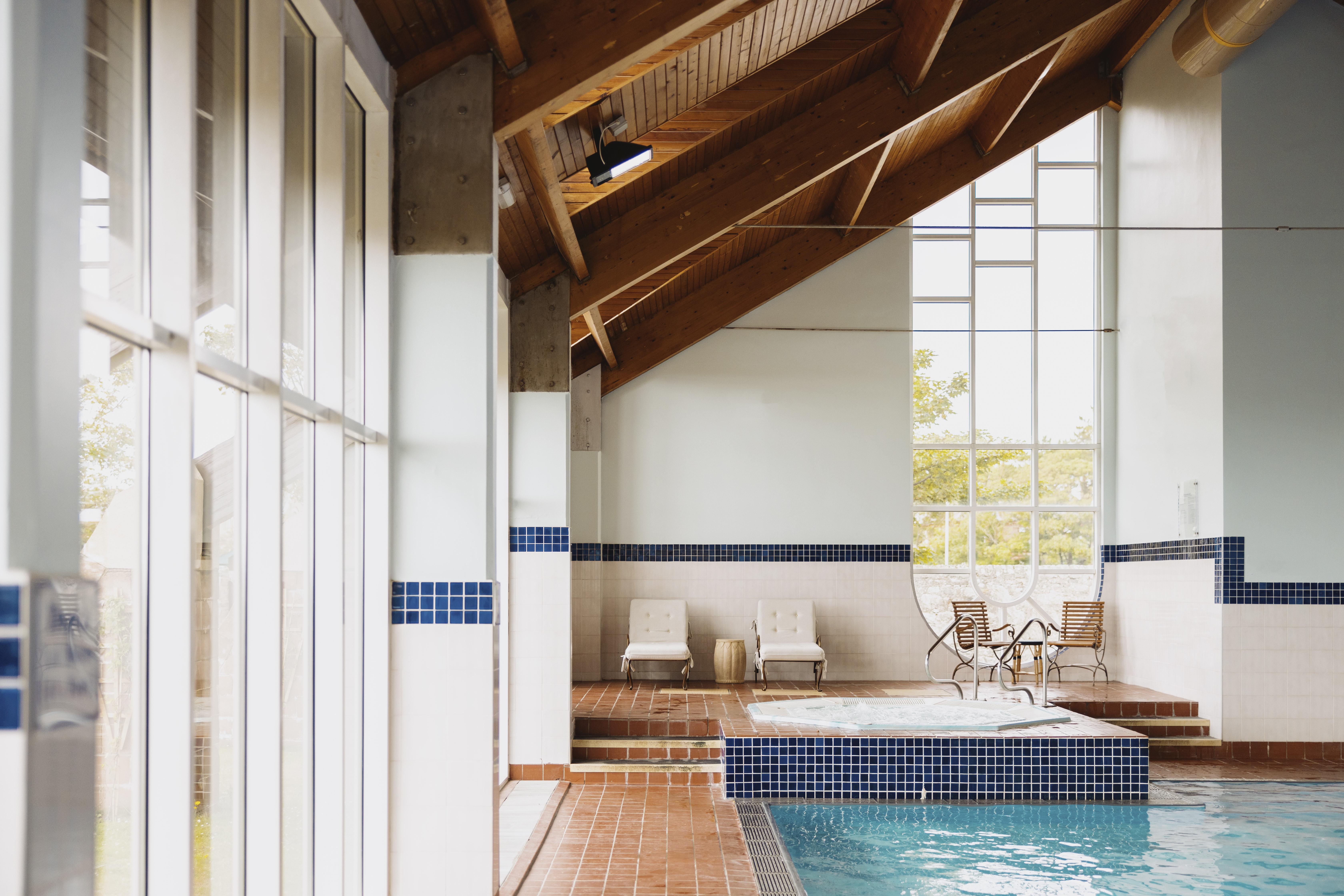 Marine Troon Hotel Exterior foto The swimming pool at the National Nordic Centre