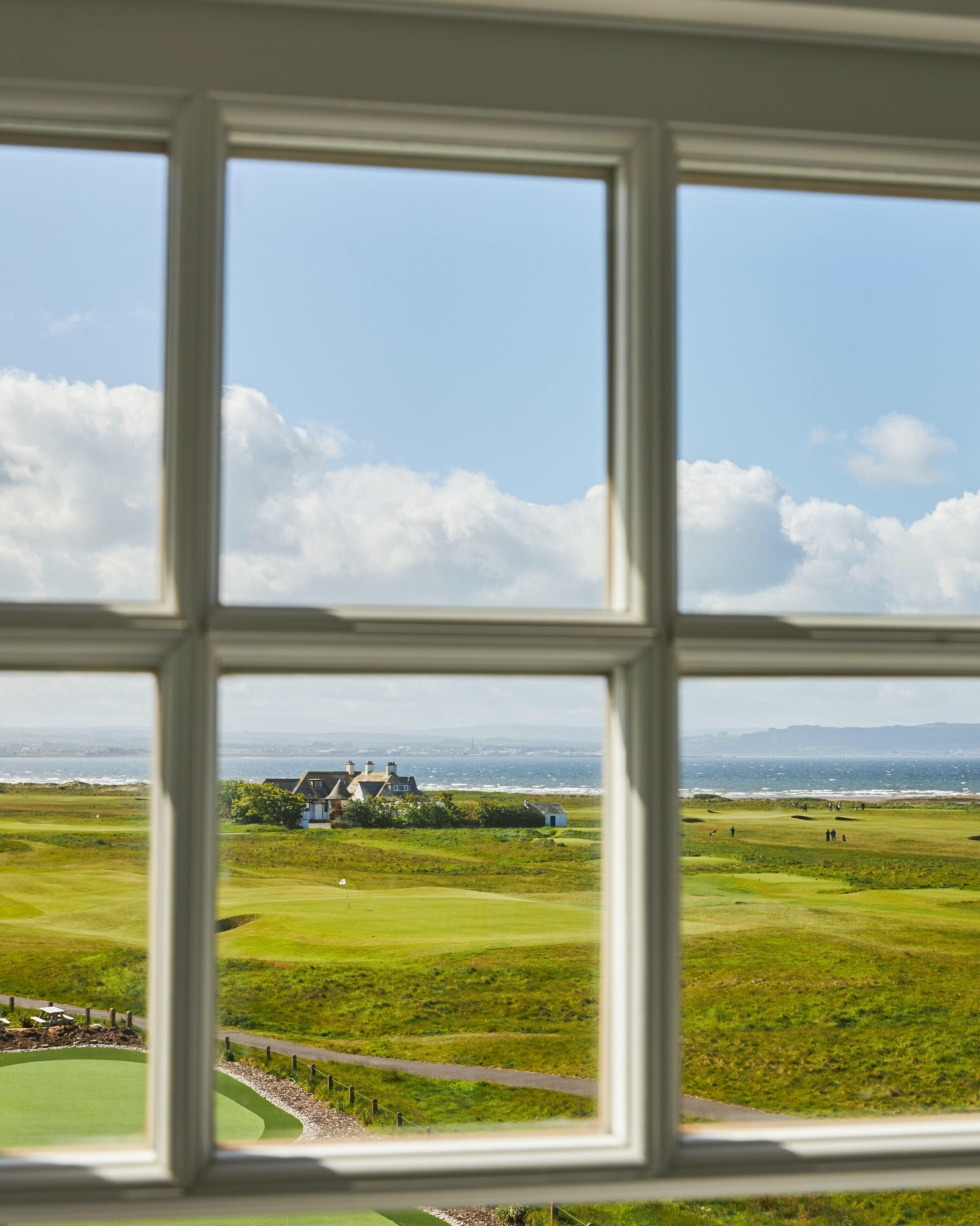 Marine Troon Hotel Exterior foto View of the golf course from the hotel