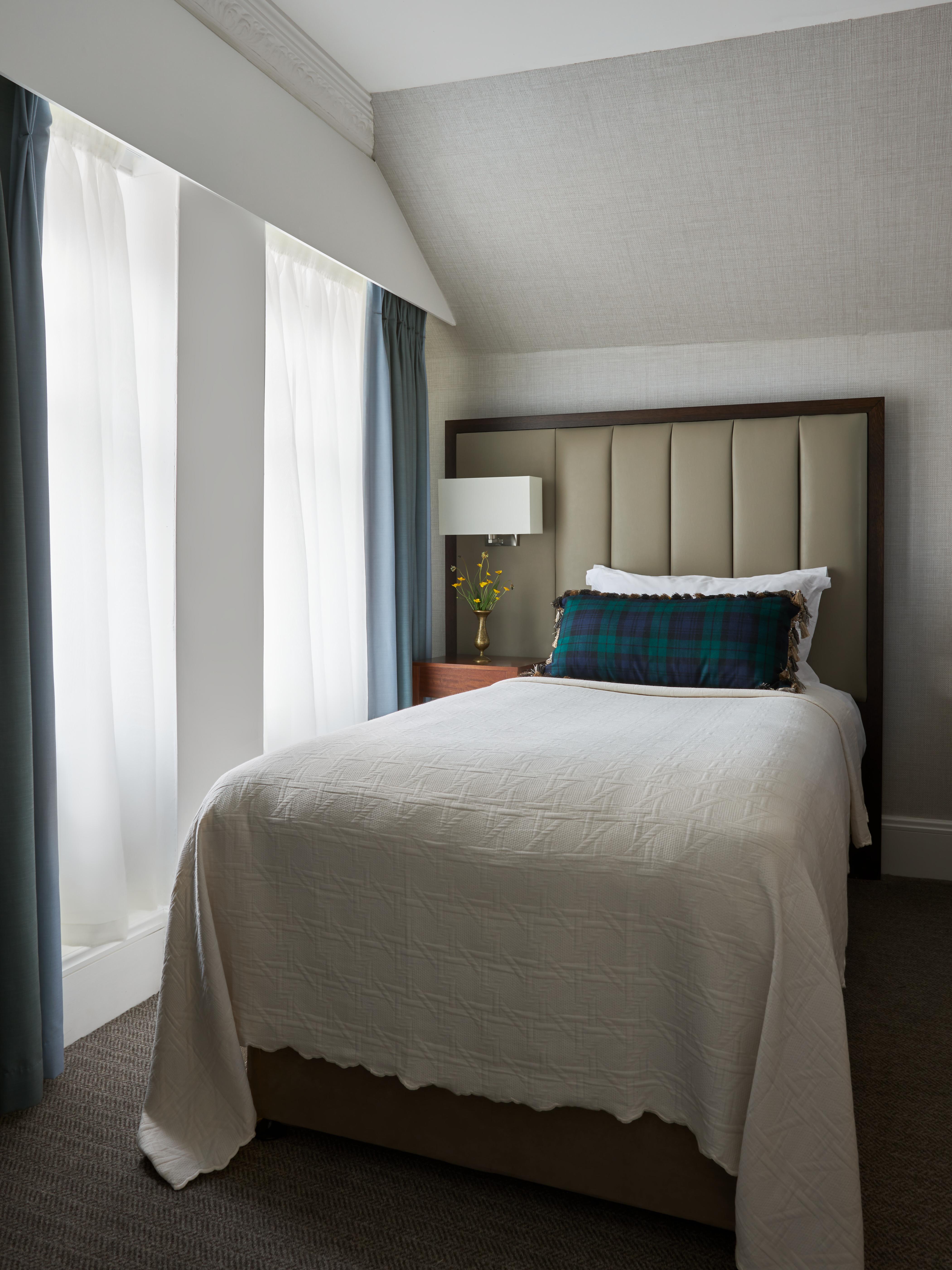 Marine Troon Hotel Exterior foto A single bed